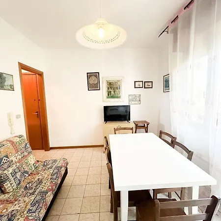 Piscina, Vicino Al Mare Equilio Appartement