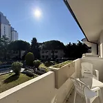 Piscina, Vicino Al Mare Equilio