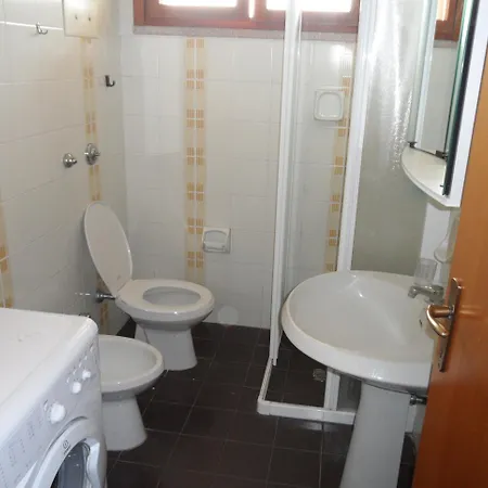 Appartamento Piscina, Vicino Al Mare Equilio *