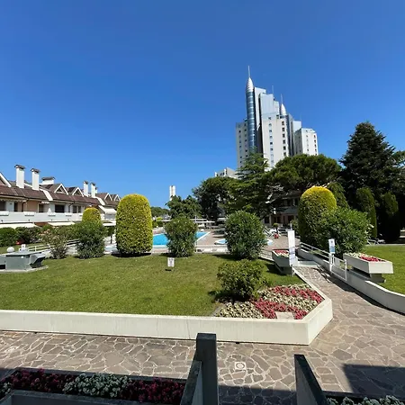 Appartamento Piscina, Vicino Al Mare Equilio Lido di Jesolo